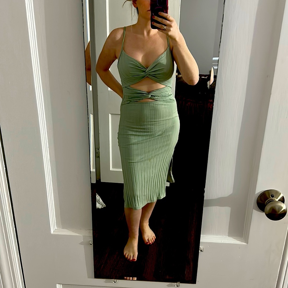 Small mint green midi bodycon dress